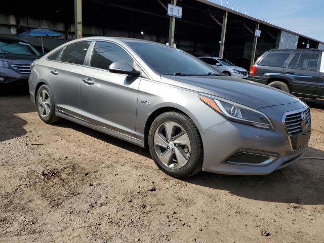 KMHE54L2XHA071137 - 2017 HYUNDAI SONATA PLUG-IN HYBRID SILVER photo 4