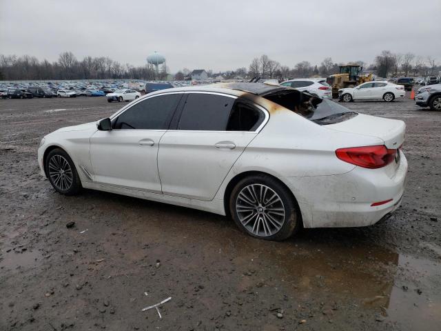 WBAJE7C55KWD55042 - 2019 BMW 540 XI WHITE photo 2