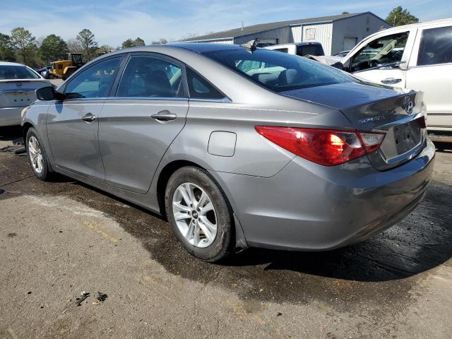 5NPEB4AC8DH595723 - 2013 HYUNDAI SONATA GLS GRAY photo 2