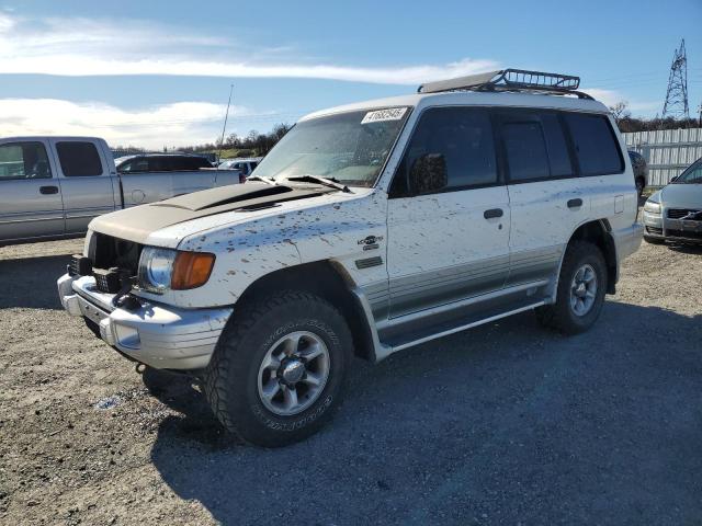 1999 MITSUBISHI MONTERO, 