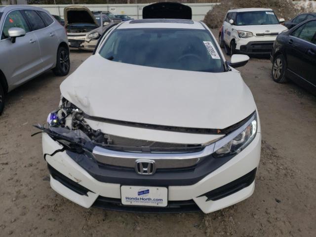 19XFC2F76JE203579 - 2018 HONDA CIVIC EX WHITE photo 5