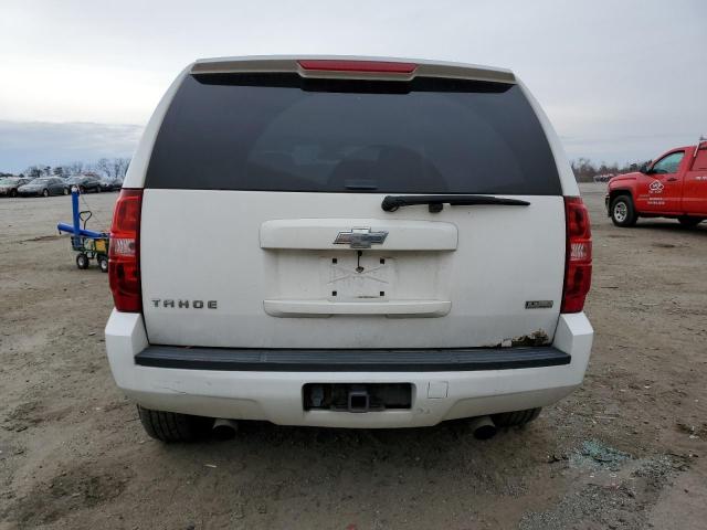 1GNUKAE07AR258787 - 2010 CHEVROLET TAHOE K1500 LS WHITE photo 6