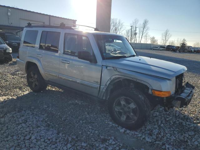 1J8HG48N06C354767 - 2006 JEEP COMMANDER SILVER photo 4