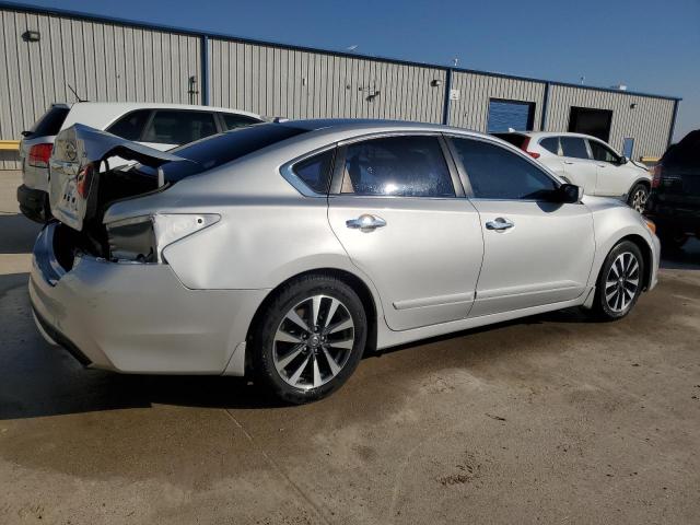 1N4AL3AP5HC128310 - 2017 NISSAN ALTIMA 2.5 SILVER photo 3