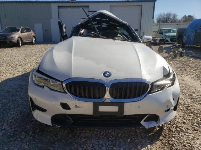 WBA5R7C55KAJ81120 - 2019 BMW 330XI WHITE photo 5