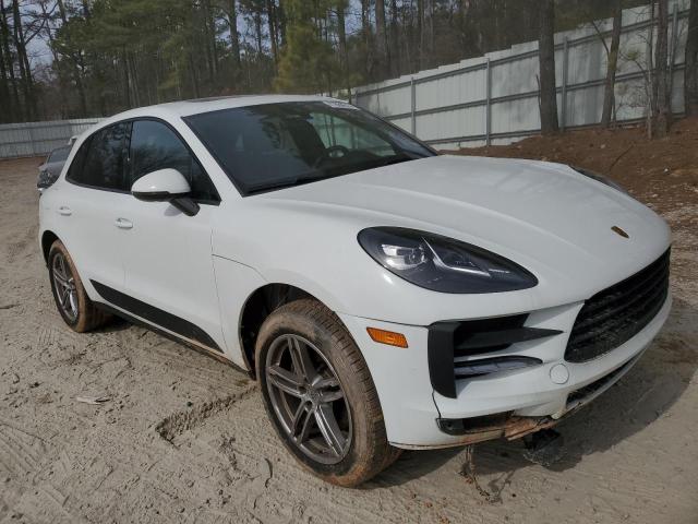 WP1AA2A51LLB14694 - 2020 PORSCHE MACAN WHITE photo 4