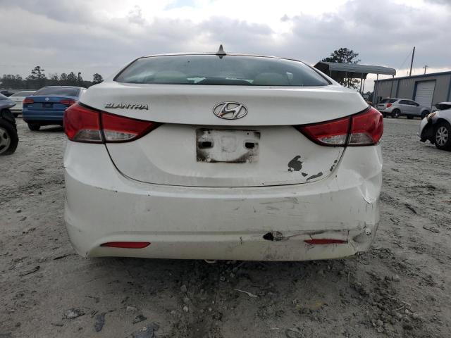 5NPDH4AE1BH010604 - 2011 HYUNDAI ELANTRA GL WHITE photo 6