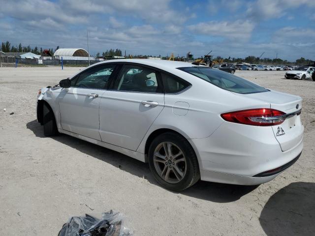 3FA6P0HD5JR162744 - 2018 FORD FUSION SE WHITE photo 2