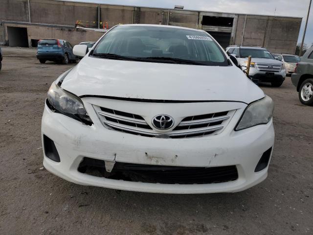 5YFBU4EE8DP202296 - 2013 TOYOTA COROLLA BASE WHITE photo 5