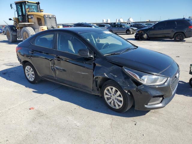 3KPC24A64LE112409 - 2020 HYUNDAI ACCENT SE BLACK photo 4