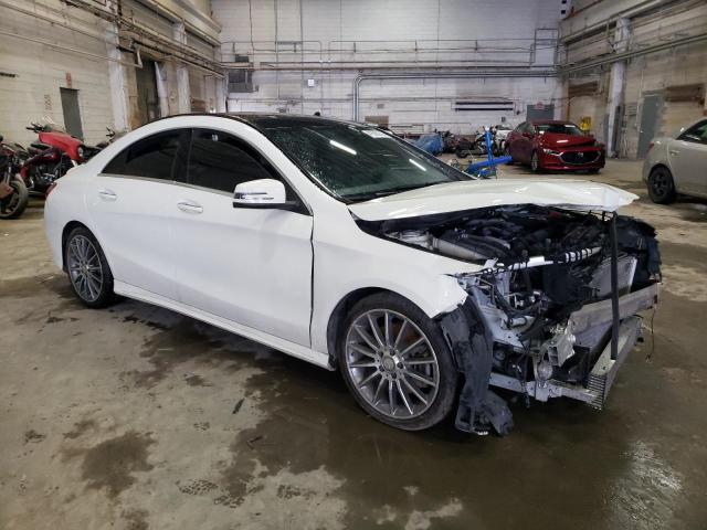 WDDSJ4GB4GN353817 - 2016 MERCEDES-BENZ CLA 250 4MATIC WHITE photo 4