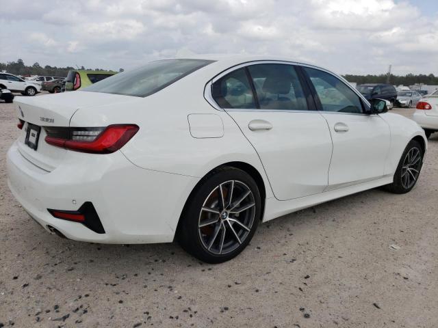 3MW5R7J01M8B53854 - 2021 BMW 330XI WHITE photo 3