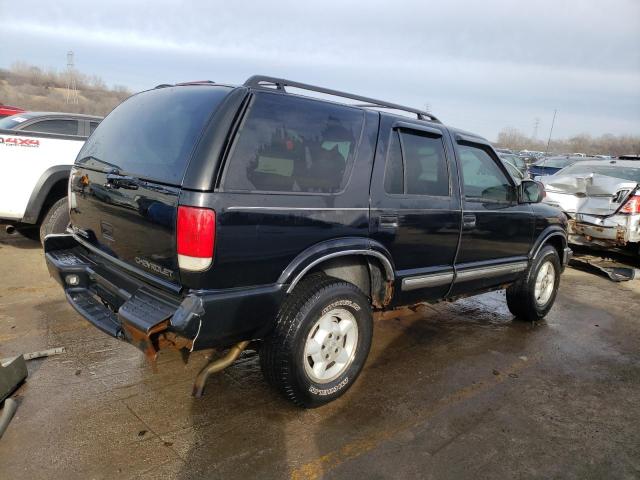 1GNDT13W5Y2390275 - 2000 CHEVROLET BLAZER BLACK photo 3