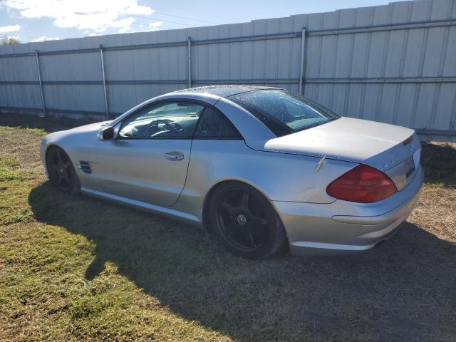 WDBSK75F53F033102 - 2003 MERCEDES-BENZ SL 500R SILVER photo 2