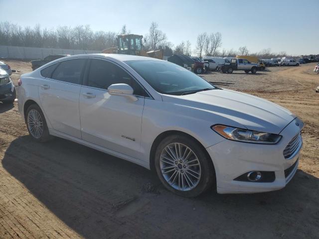 3FA6P0LU6ER377224 - 2014 FORD FUSION SE HYBRID WHITE photo 4