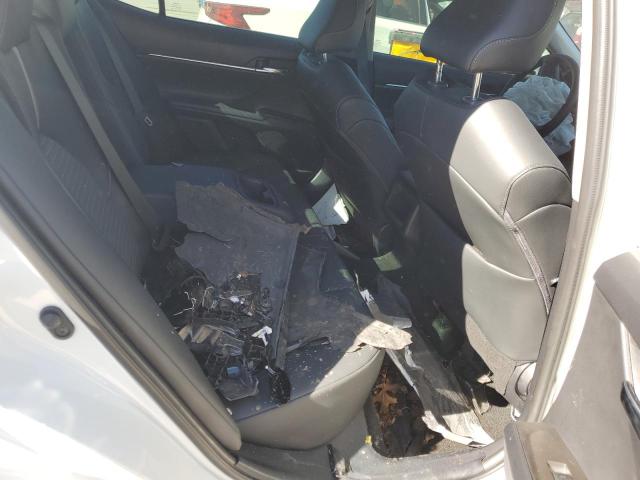 4T1T11AK6PU116673 - 2023 TOYOTA CAMRY SE NIGHT SHADE WHITE photo 10