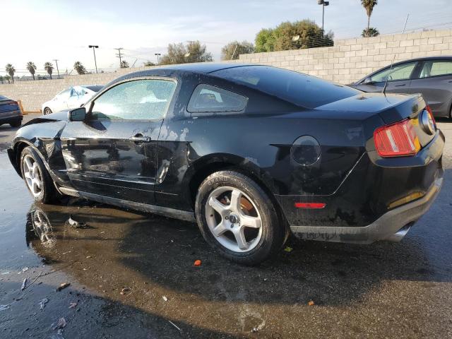 1ZVBP8AM2C5224363 - 2012 FORD MUSTANG BLACK photo 2