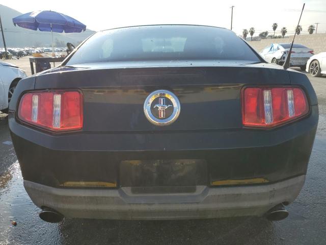 1ZVBP8AM2C5224363 - 2012 FORD MUSTANG BLACK photo 6