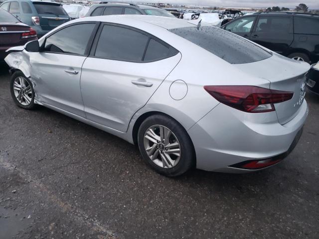 5NPD84LFXKH471077 - 2019 HYUNDAI ELANTRA SEL SILVER photo 2