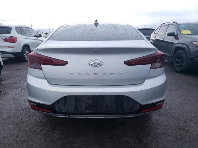 5NPD84LFXKH471077 - 2019 HYUNDAI ELANTRA SEL SILVER photo 6