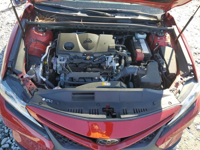 4T1G11AK4LU376694 - 2020 TOYOTA CAMRY SE RED photo 11