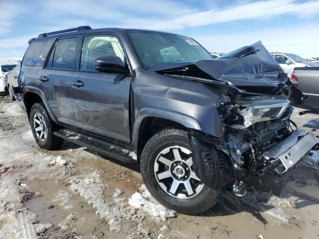 JTEBU5JR3L5786192 - 2020 TOYOTA 4RUNNER SR5/SR5 PREMIUM 灰色 照片 4