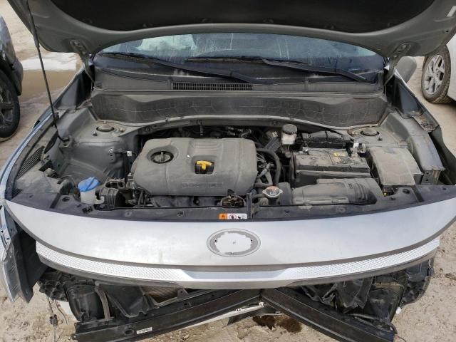 KNDEU2AA7M7174156 - 2021 KIA SELTOS S SILVER photo 11