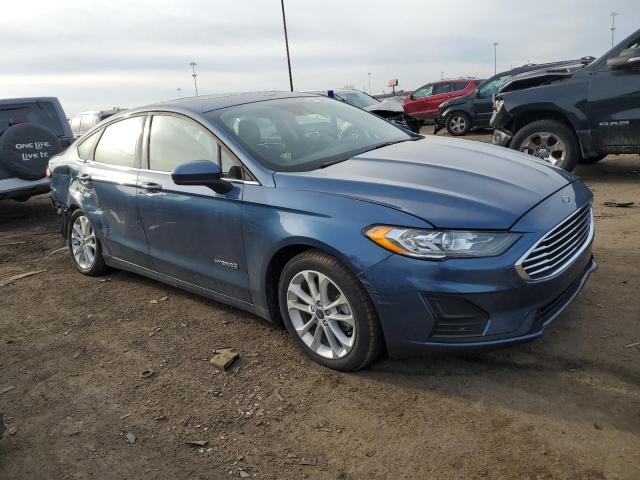 3FA6P0LU2KR159003 - 2019 FORD FUSION SE BLUE photo 4