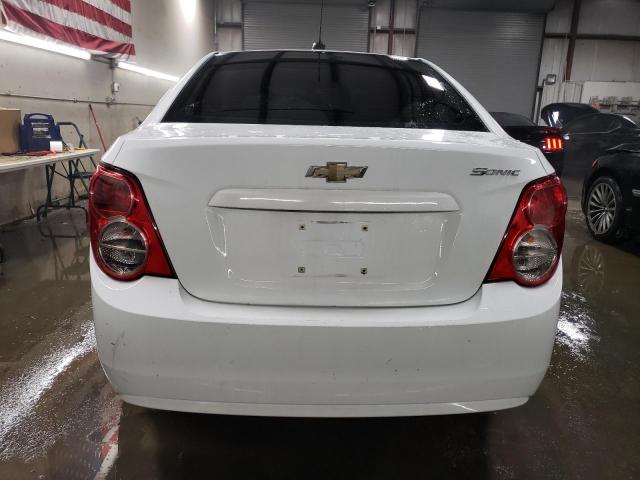 1G1JA5SH1F4130879 - 2015 CHEVROLET SONIC LS 白色 照片 6