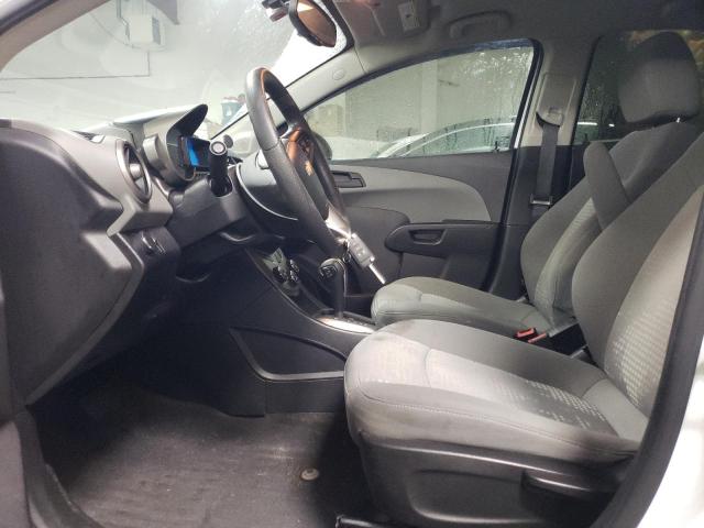 1G1JA5SH1F4130879 - 2015 CHEVROLET SONIC LS 白色 照片 7