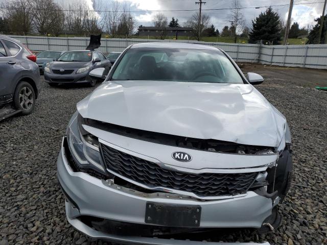 5XXGT4L33LG390033 - 2020 KIA OPTIMA LX WHITE photo 5