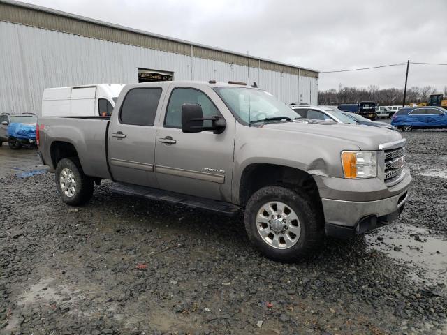 1GT121CG1CF187375 - 2012 GMC SIERRA K2500 SLT GRAY photo 4