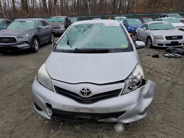 JTDKTUD39ED576083 - 2014 TOYOTA YARIS SILVER photo 5