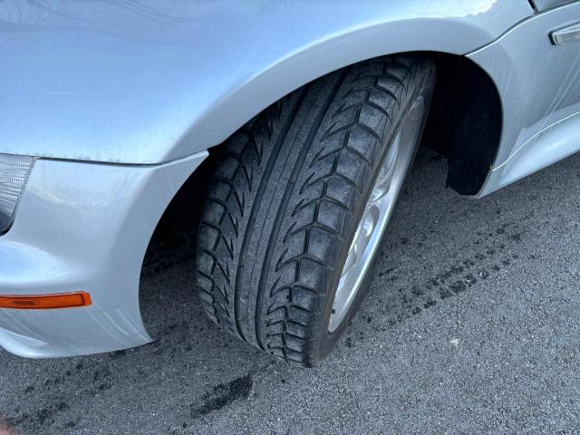 WBSCK9349YLC93283 - 2000 BMW M ROADSTER SILVER photo 9