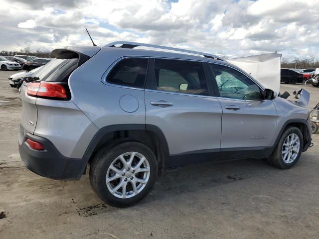 1C4PJLCB5JD590457 - 2018 JEEP CHEROKEE LATITUDE GRAY photo 3