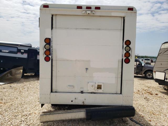 4UZAANCP24CL85813 - 2004 FREIGHTLINER CHASSIS M LINE WALK-IN VAN WHITE photo 6