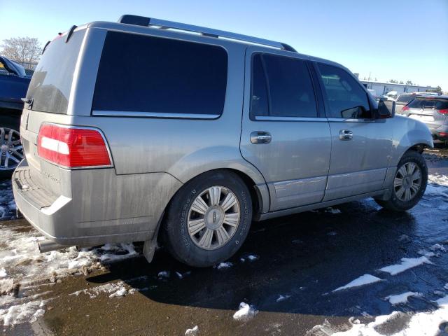 5LMFU285X8LJ05934 - 2008 LINCOLN NAVIGATOR 银色 照片 3