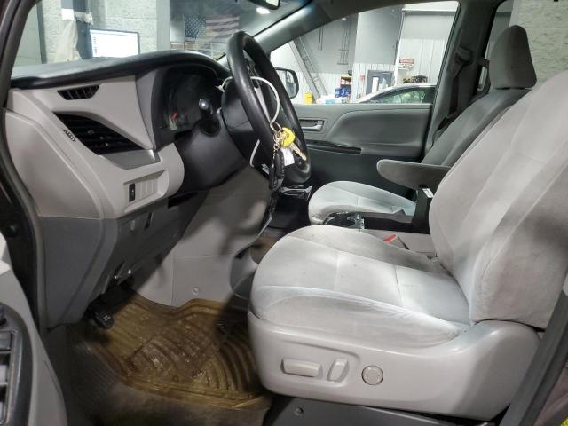 5TDKK3DC7GS693861 - 2016 TOYOTA SIENNA LE GRAY photo 7