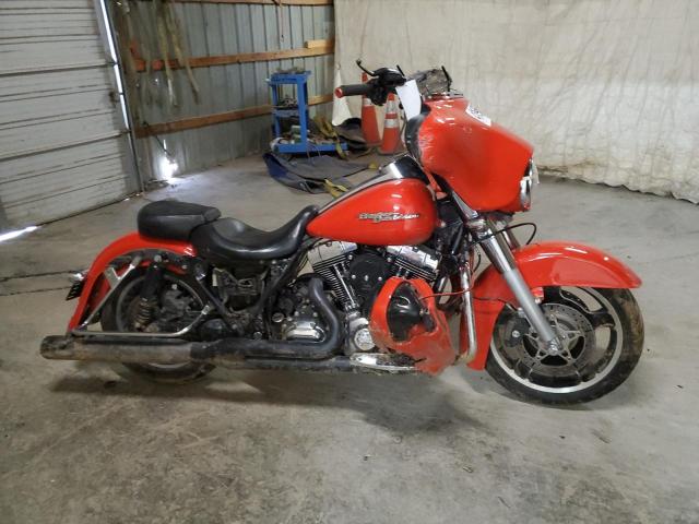 2010 HARLEY-DAVIDSON FLHX, 