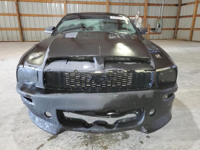 1ZVFT82H665196313 - 2006 FORD MUSTANG GT BLACK photo 5