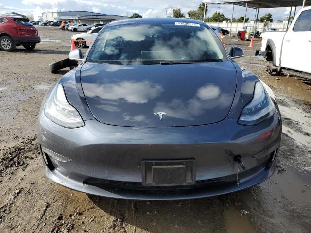 5YJ3E1EA5LF739523 - 2020 TESLA MODEL 3 GRAY photo 5