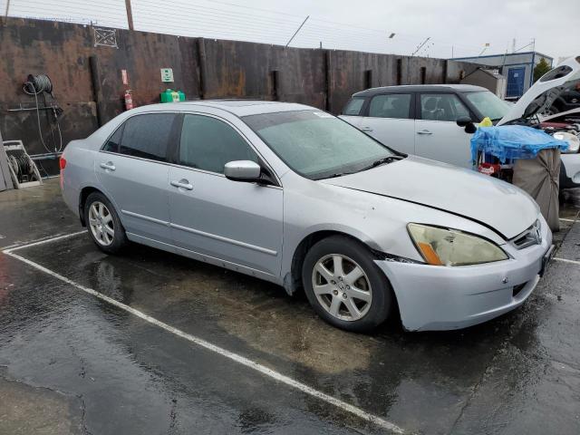 1HGCM66535A048196 - 2005 HONDA ACCORD EX SILVER photo 4