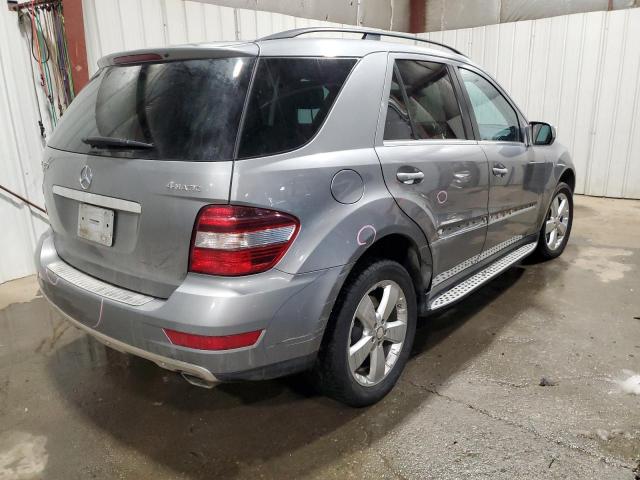 4JGBB8GB7AA611806 - 2010 MERCEDES-BENZ ML 350 4MATIC GRAY photo 3