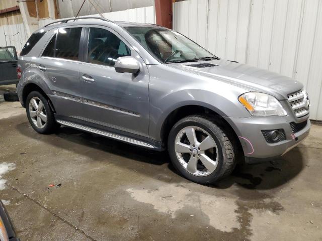 4JGBB8GB7AA611806 - 2010 MERCEDES-BENZ ML 350 4MATIC GRAY photo 4