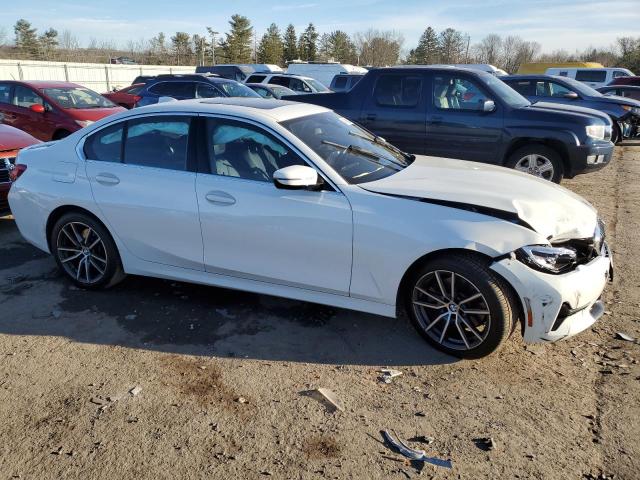 WBA5R7C52KFH32965 - 2019 BMW 330XI WHITE photo 4