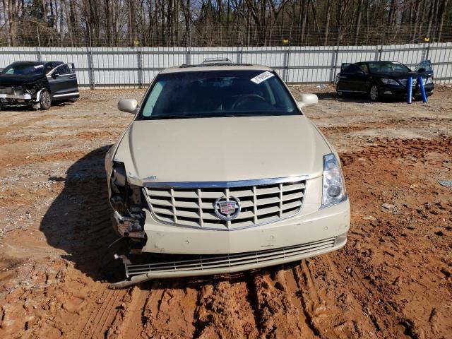 1G6KH5EYXAU135531 - 2010 CADILLAC DTS PREMIUM COLLECTION CREAM photo 5