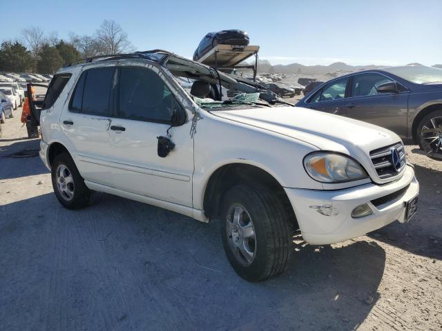 4JGAB54E62A367611 - 2002 MERCEDES-BENZ ML 320 WHITE photo 4