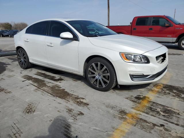 LYV402HM6HB141237 - 2017 VOLVO S60 PLATINUM WHITE photo 4