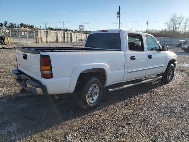 1GTGC13U95F812377 - 2005 GMC SIERRA C1500 HEAVY DUTY WHITE photo 3