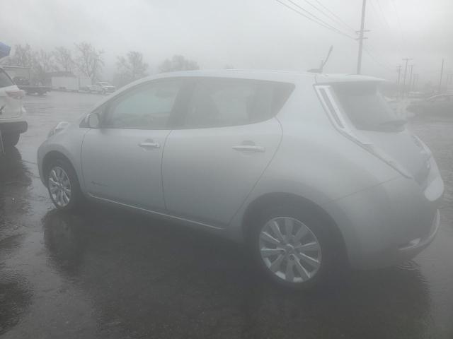 1N4AZ0CP5DC420186 - 2013 NISSAN LEAF S SILVER photo 2